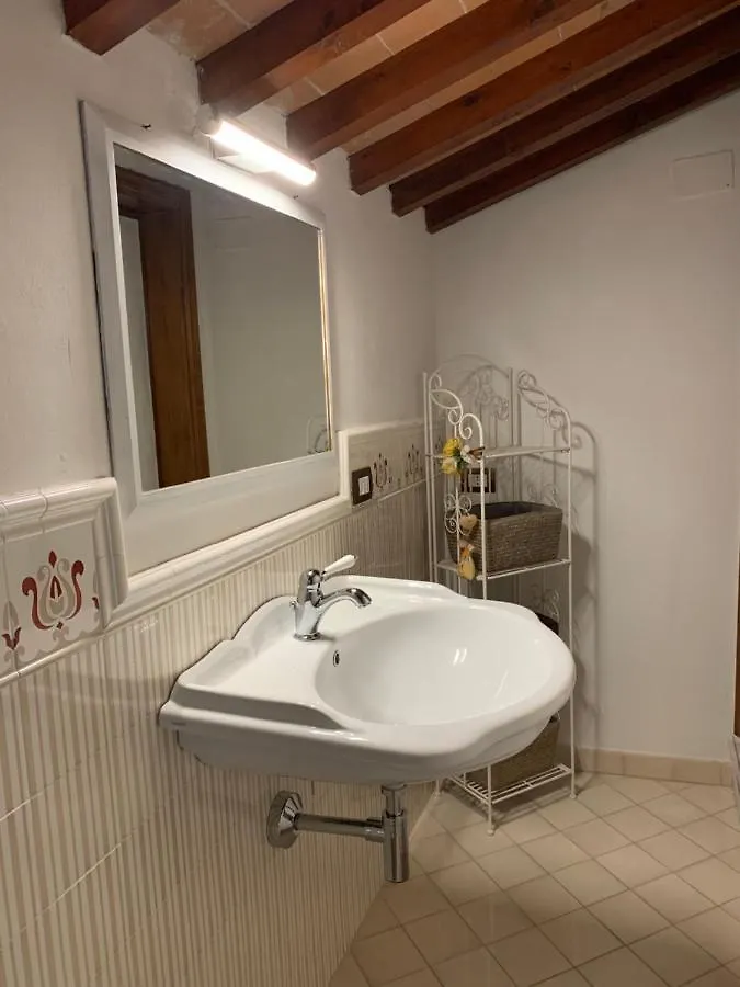 The 65 Suite Florence Guest house